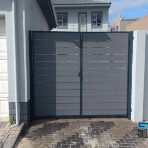 Nutec Double Swing Gate Side Entrance