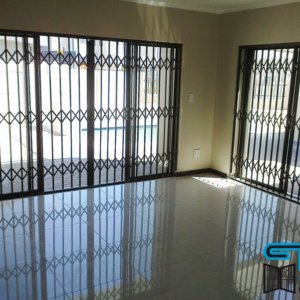 Trellis Gate Sliding Door (4)