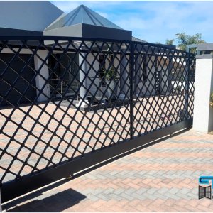 Welded Steel Driveway Designer Gate (9)